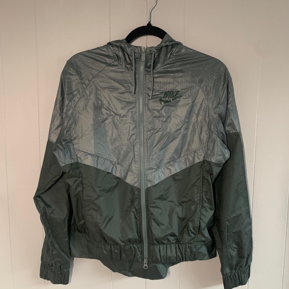 Vintage Nike Windrunner Jacket - Picture 2 of 3